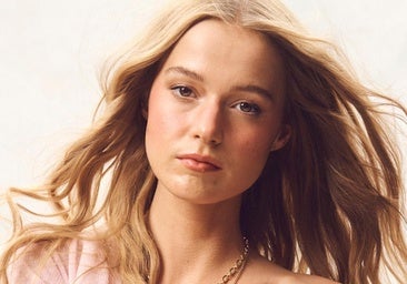 Estoy empezando a usar rubor en polvo nuevamente y este es mi consejo para conseguir un acabado natural.